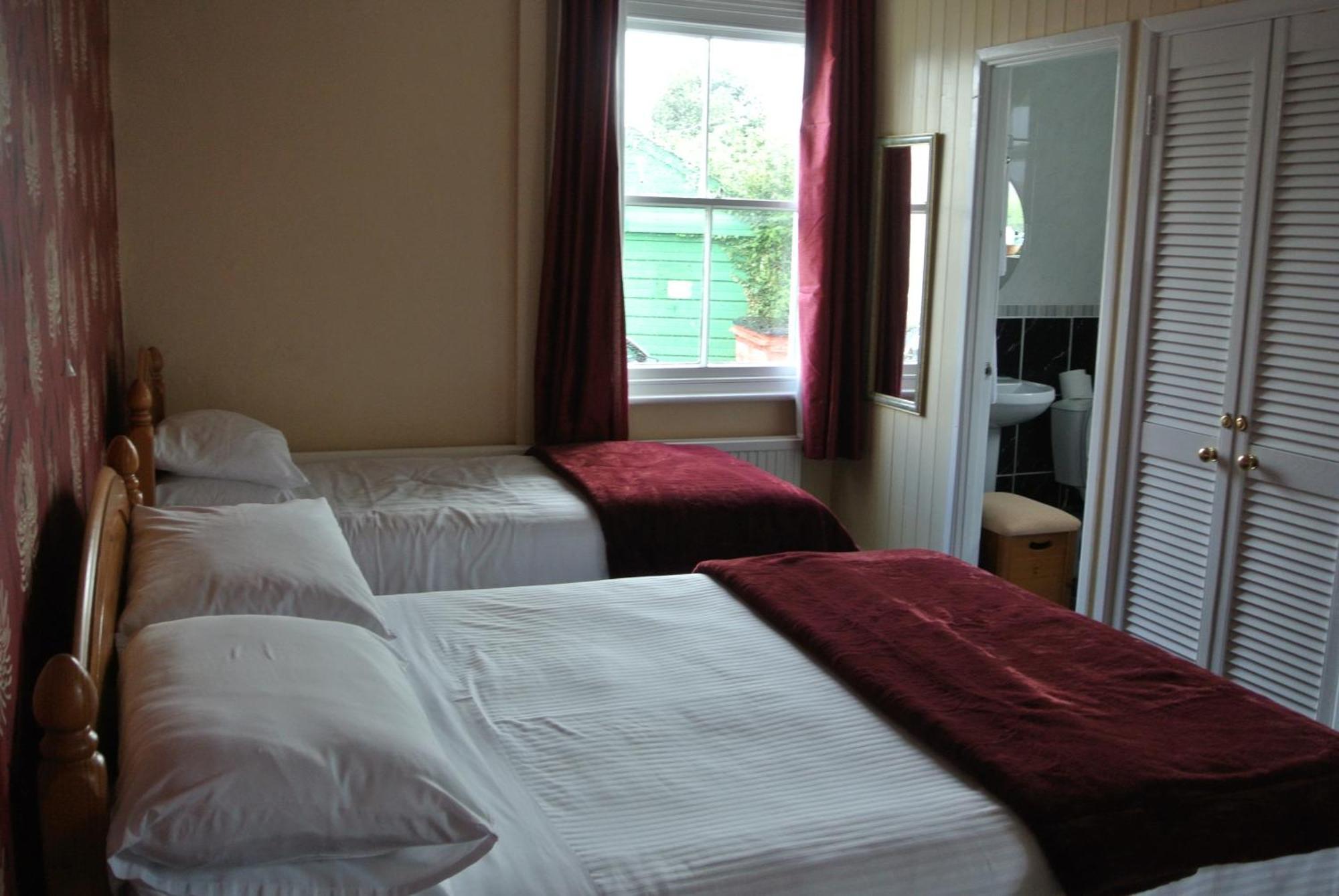 Old Castle Farm 3* Brecon